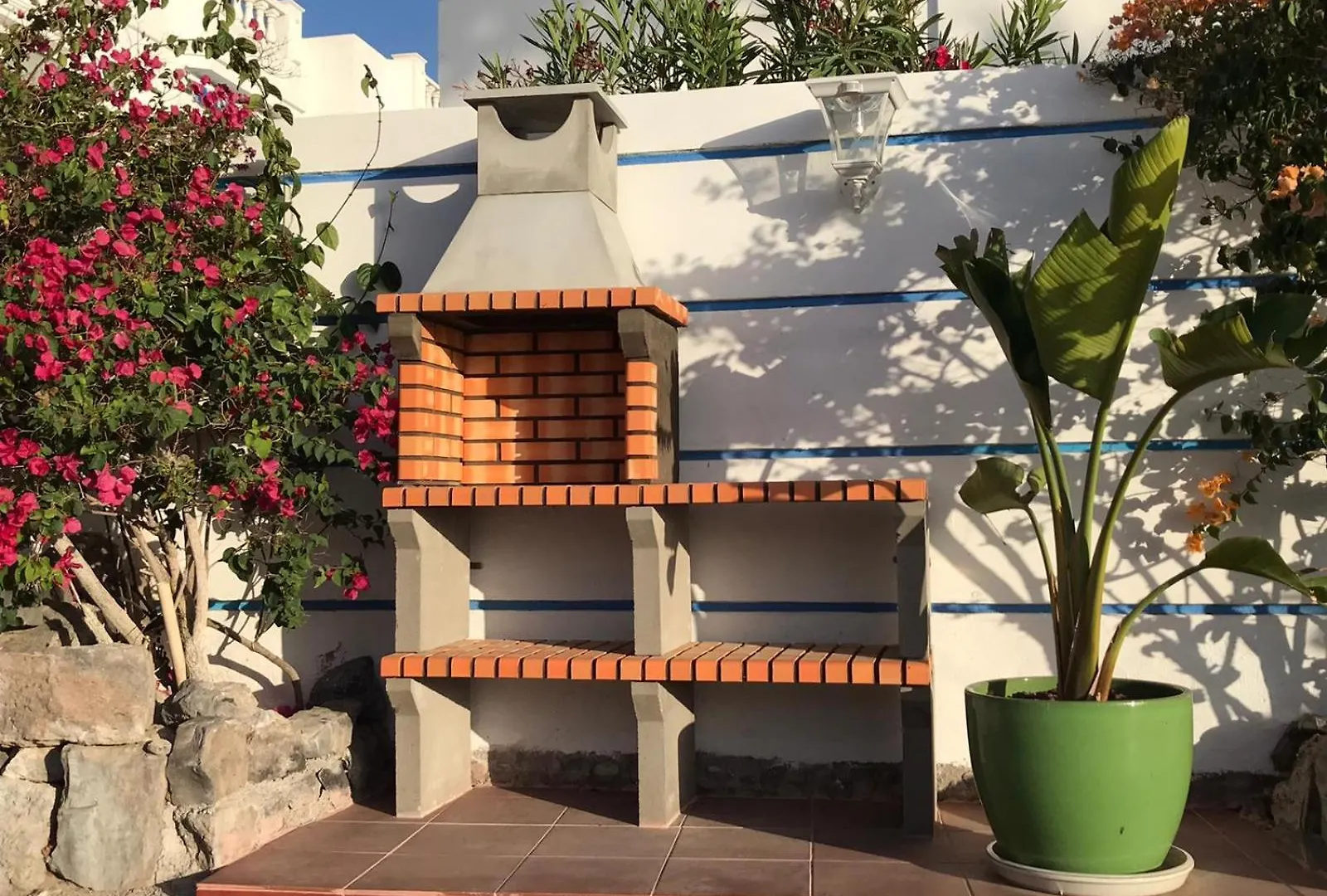 Oceanfront Apt In Private Villa - Next To The Beach Пуэрто-де-Сантьяго